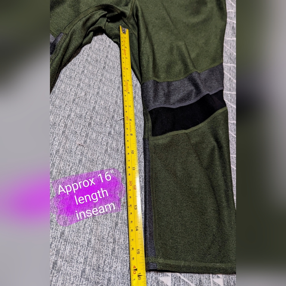 Athletic Works brand, ladies XL, green, grey & black EUC - Picture 9 of 9